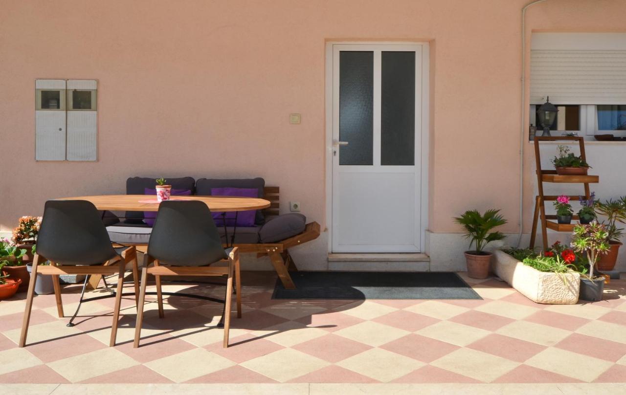 Apartments Luciano Seget Vranjica Bagian luar foto
