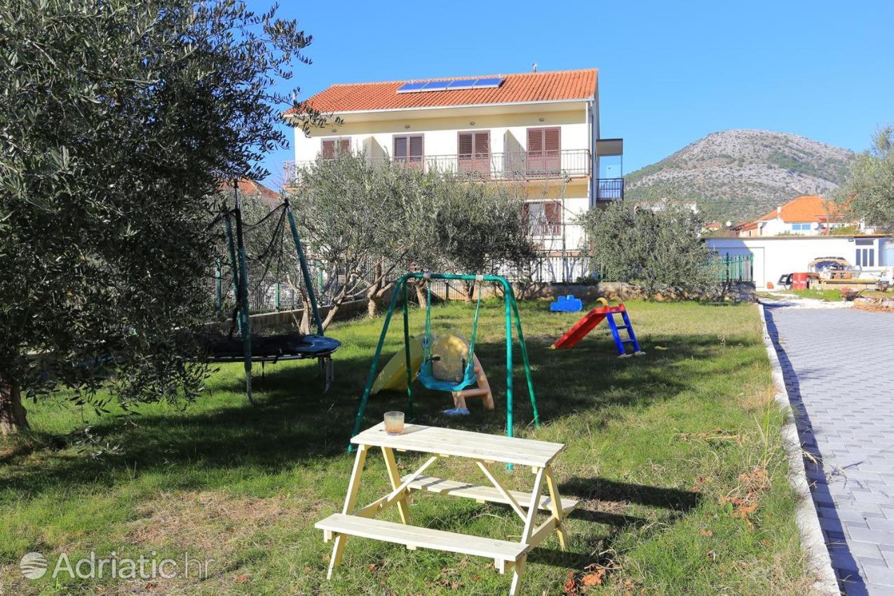 Apartments Luciano Seget Vranjica Bagian luar foto