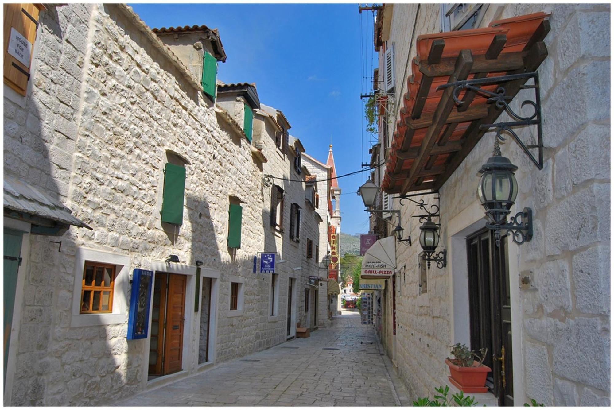 Apartments Luciano Seget Vranjica Bagian luar foto